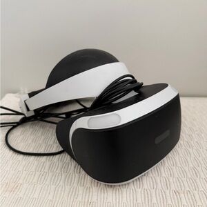 Play station virtual reality game head set
